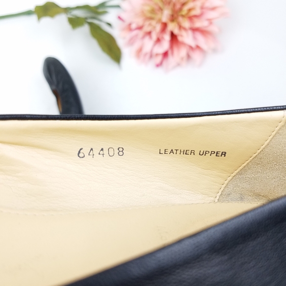 J crew made in Italy black leather flats size 7.5 - Picture 3 of 6